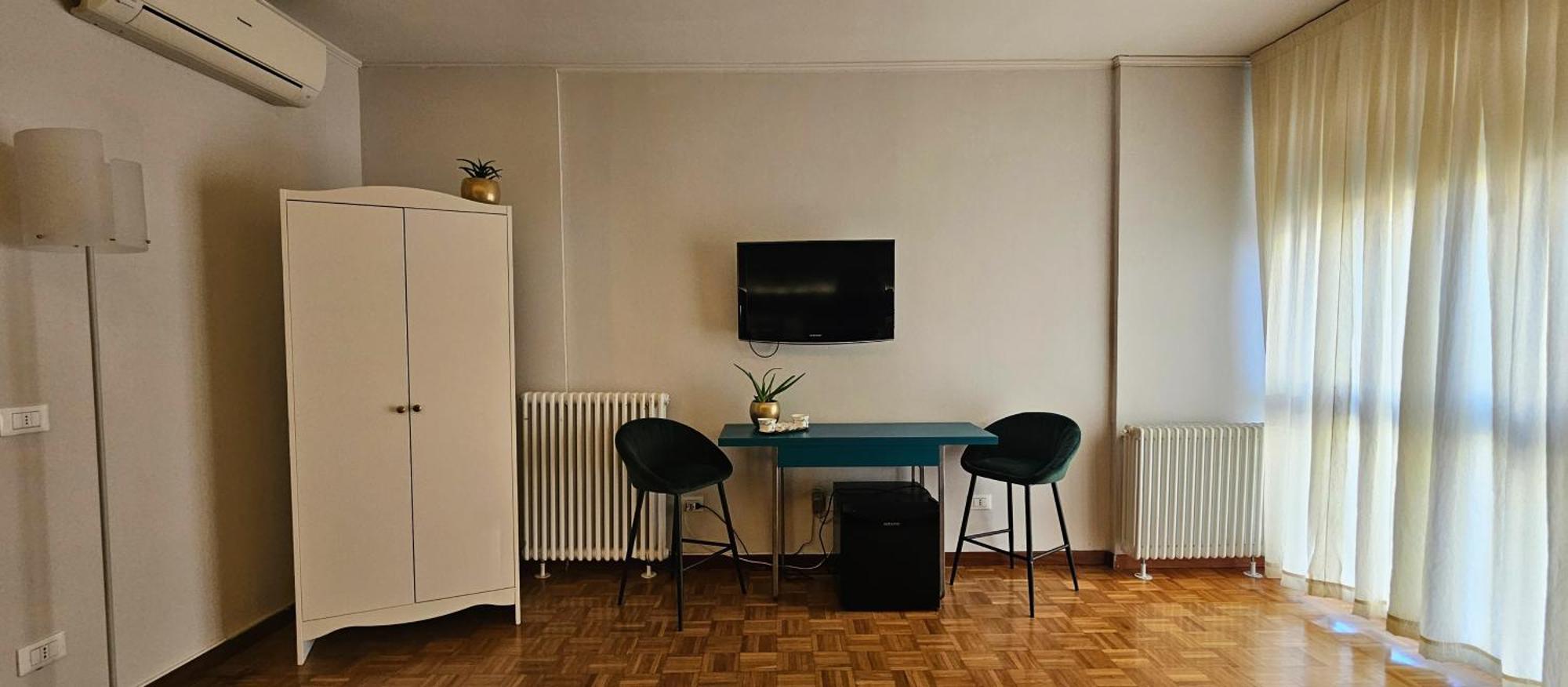Verona Express Rooms מראה חיצוני תמונה